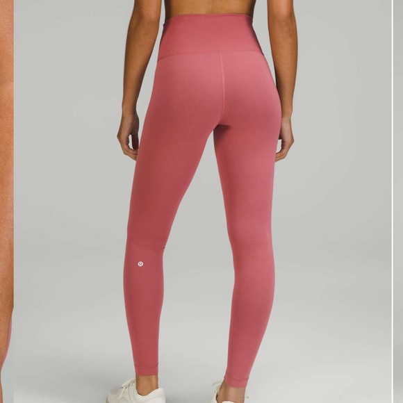 Lululemon Wunder Train High-Rise Tight 28"
Brier Rose SZ 6 NWT! - Picture 2 of 6